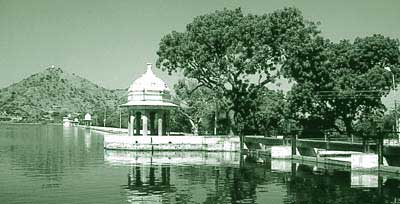 udaipur.jpg (17771 bytes)